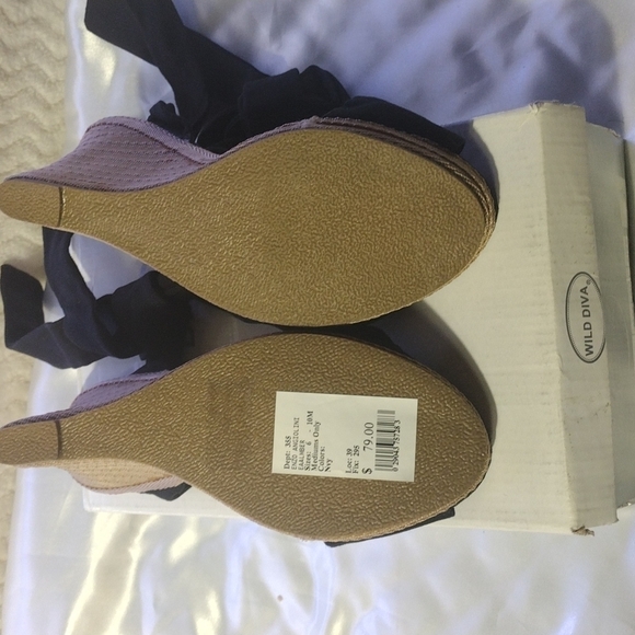 Nwt Wedges black 8.5 - Picture 9 of 9
